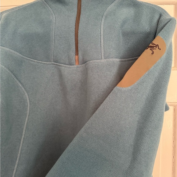 Arc’teryx Women’s Blue Polartech Fleece, Partial Zip, Sz Large - Picture 3 of 4